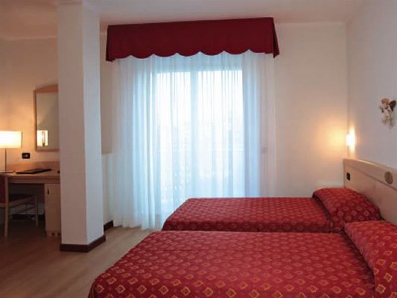 Hotel Helios Lido di Jesolo Luaran gambar