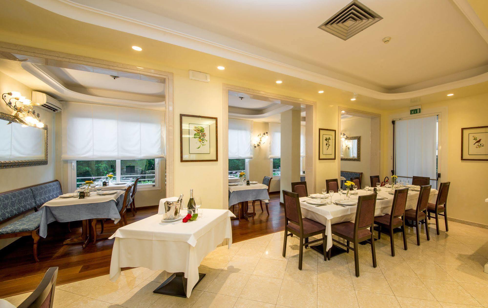 Hotel Helios Lido di Jesolo Luaran gambar