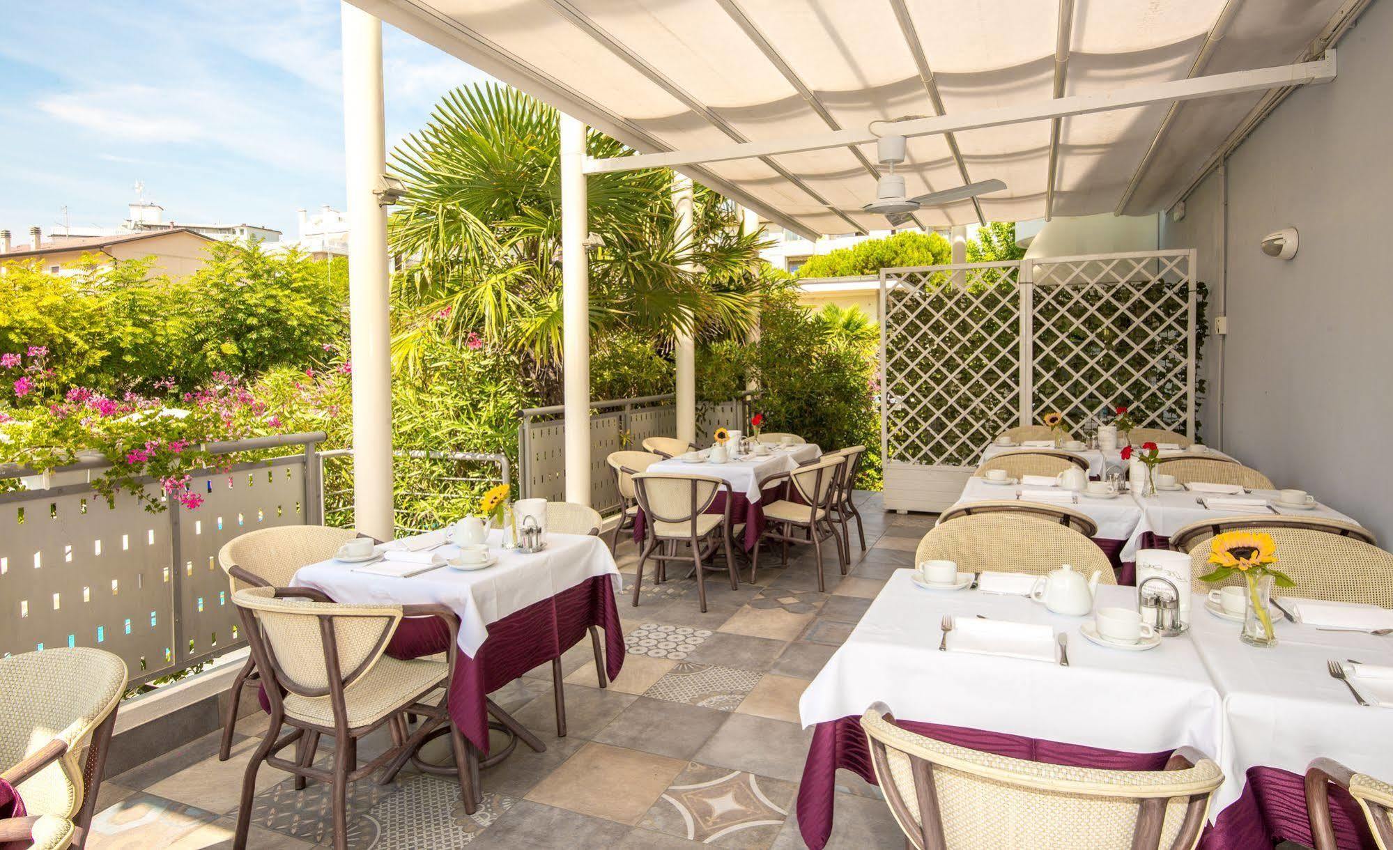 Hotel Helios Lido di Jesolo Luaran gambar